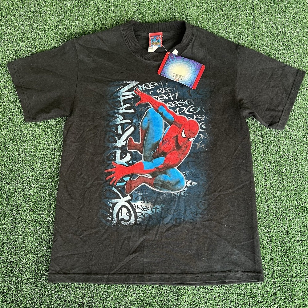 Vintage Y2K NWT Women's Spiderman Graffiti Baby Tee Cropped Black T-Shirt Medium
